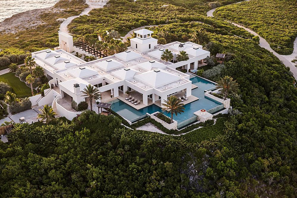 Top 10 villas in the world