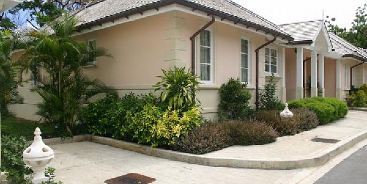 The Falls Villa 3 - Exterior View