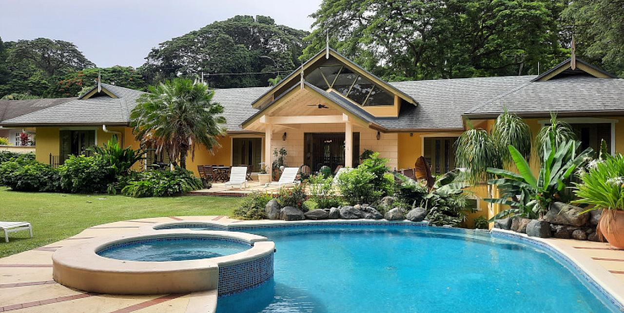 Villa Mandeville - 5 bedroom villa in Tobago