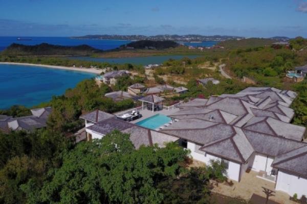 Villa L, Antigua