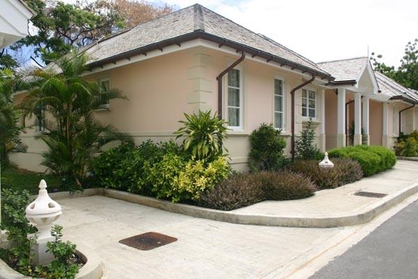 The Falls Villa 3