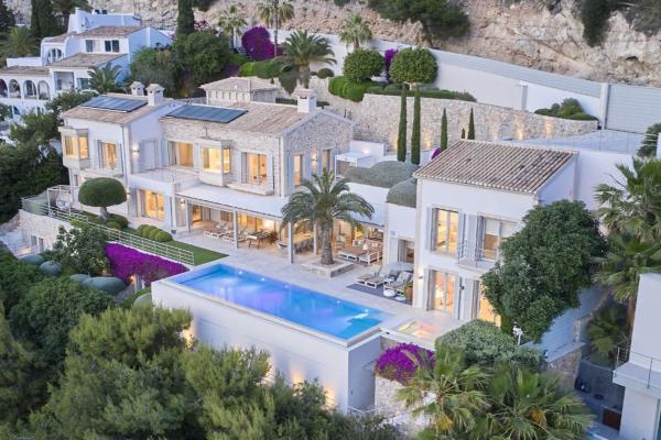 Villa Arena