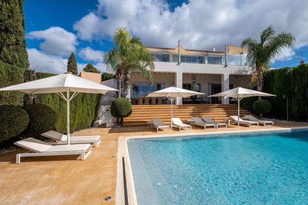 Villa Tiera