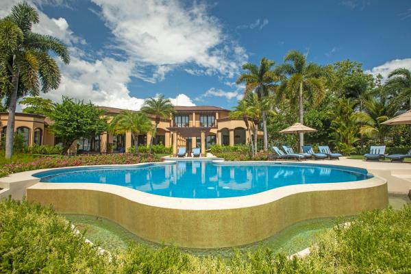 Peninsula Papagayo Paradise