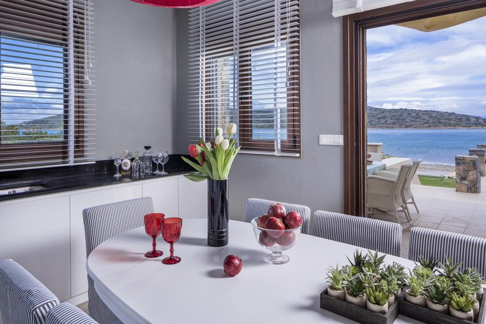 Elounda Gulf Beach New Villa - indoor dining Elounda Gulf Beach New Villa - indoor dining