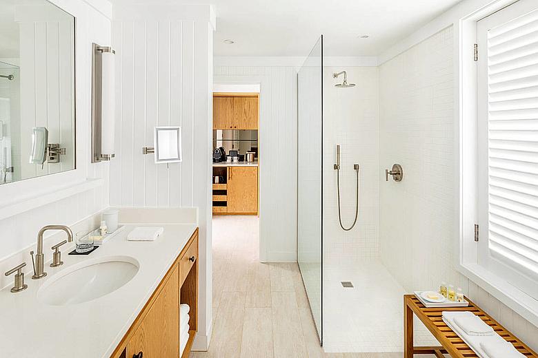 Parrot Cay and COMO Shambhala Retreat - Garden and Ocean Room bathroom Parrot Cay and COMO Shambhala Retreat - Garden and Ocean Room bathroom