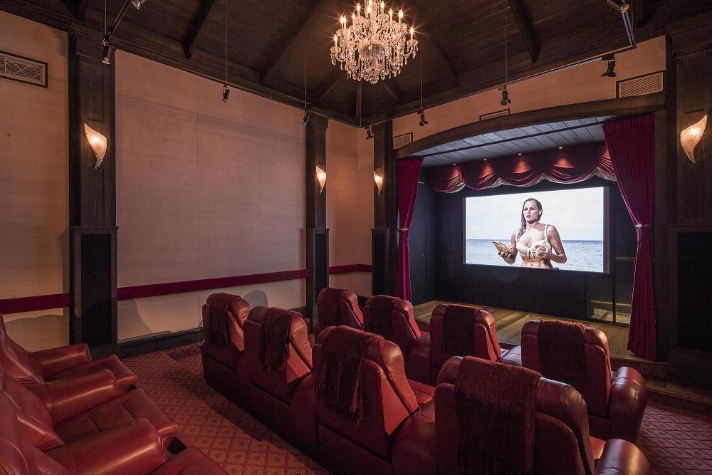 Over Yonder Cay - Exuma Private Island - Cinema Over Yonder Cay