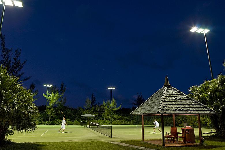 Parrot Cay and COMO Shambhala Retreat - tennis Parrot Cay and COMO Shambhala Retreat - tennis