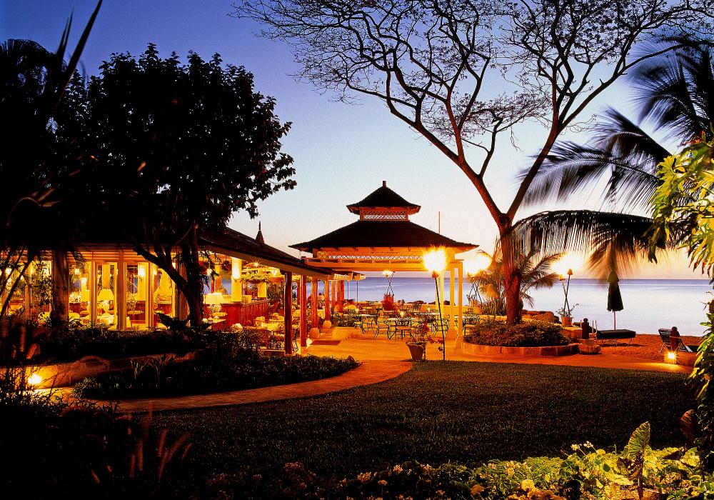 Coral Reef Club Barbados - Restaurant by night Coral Reef Club Barbados