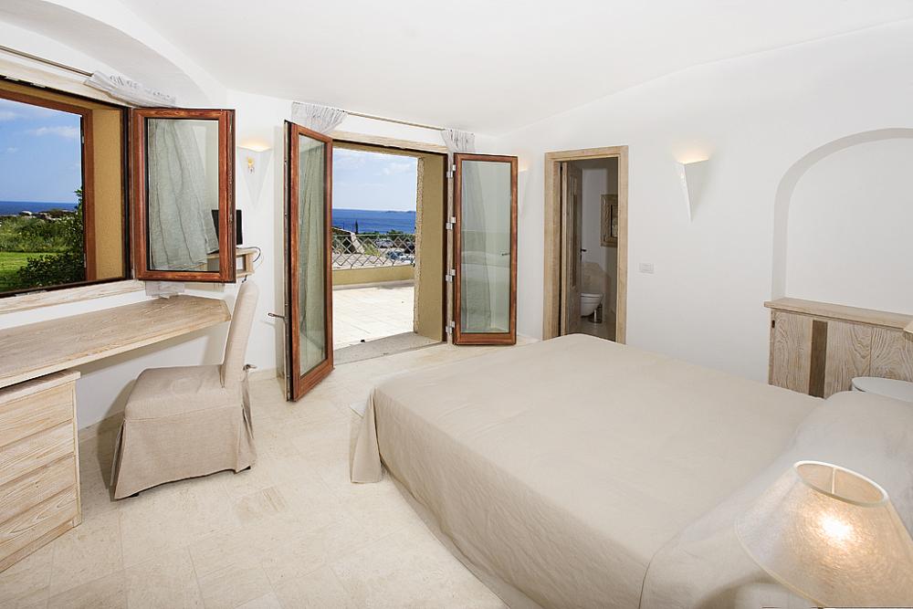 Sardinia, Italy - 6 Bedroom Villa Cala Granu Sardinia, Italy - 6 Bedroom Villa Cala Granu