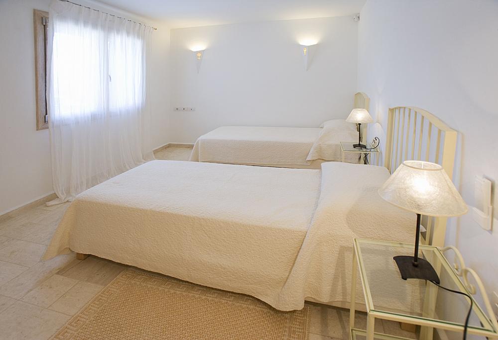 Sardinia, Italy - 6 Bedroom Villa Cala Granu Sardinia, Italy - 6 Bedroom Villa Cala Granu