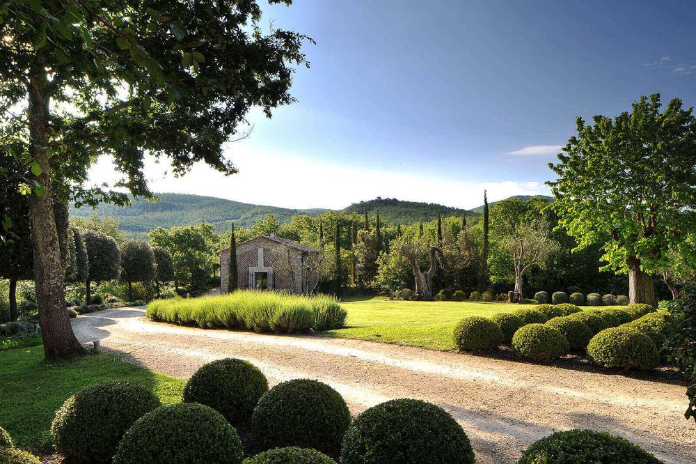 Arrighi Cottage Castello di Reschio Tuscany Arrighi House Castello di Reschio and Villas Tuscany