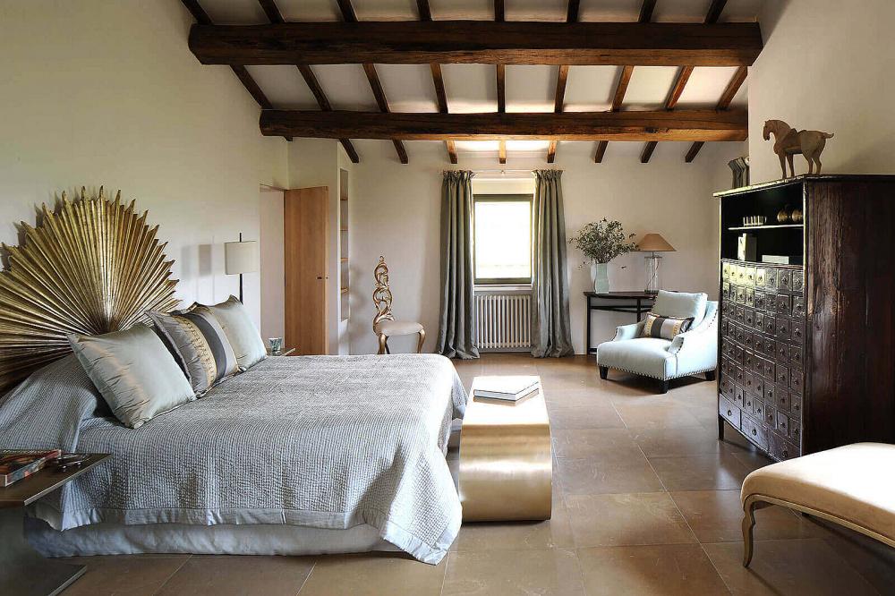 Arrighi House bedroom Arrighi House Castello di Reschio and Villas Tuscany