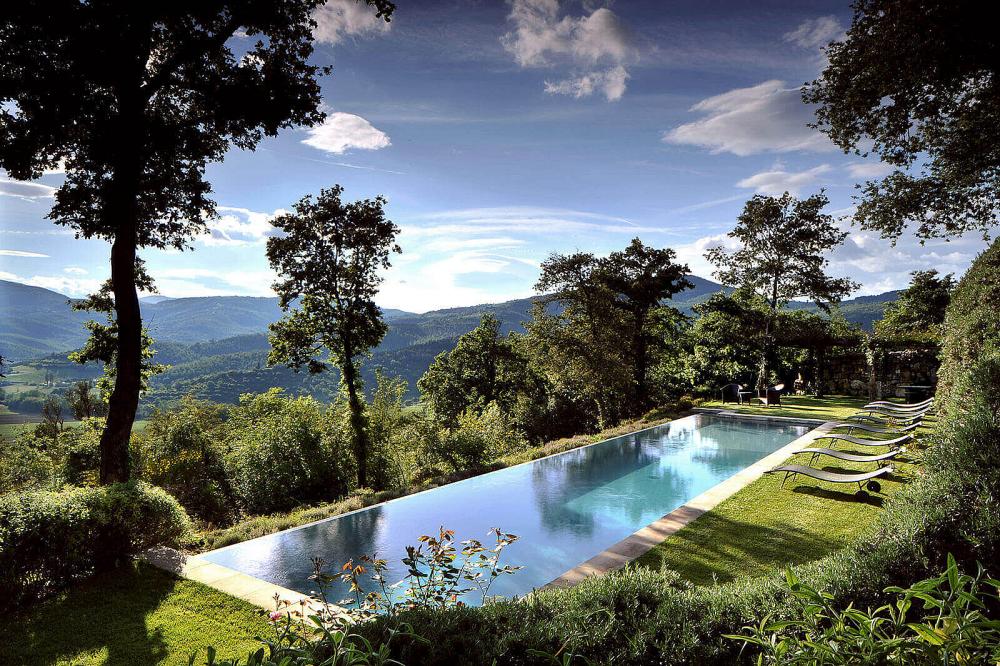 Arrighi House pool Arrighi House Castello di Reschio and Villas Tuscany