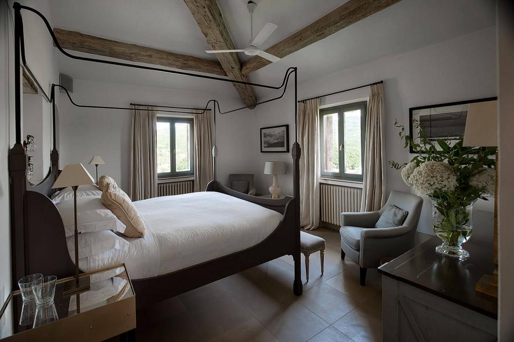 Villa Barco Bedroom Villa Barco - Castello di Reschio and Villas Tuscany