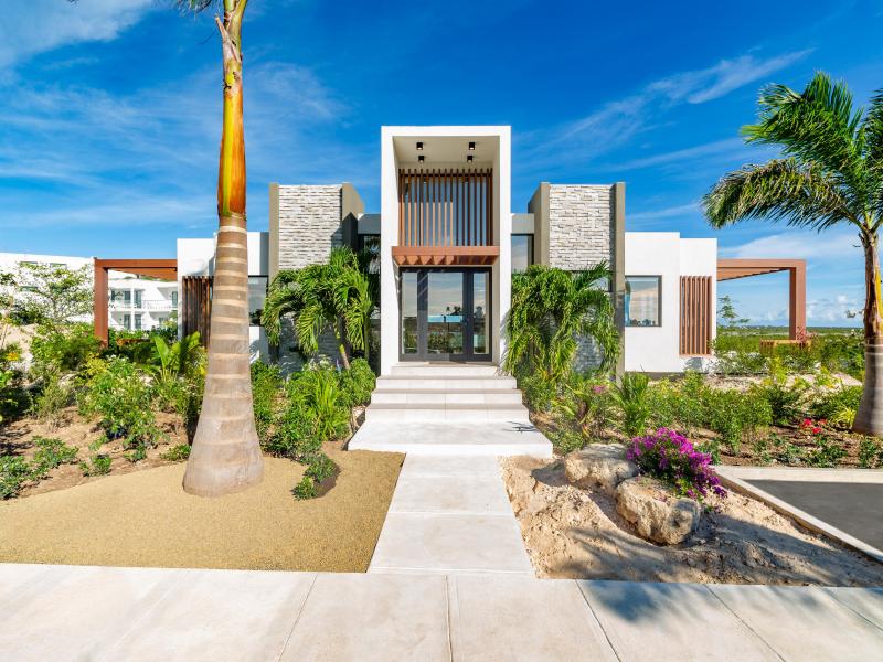 Solara - Beachfront , Long Bay , Providenciales 