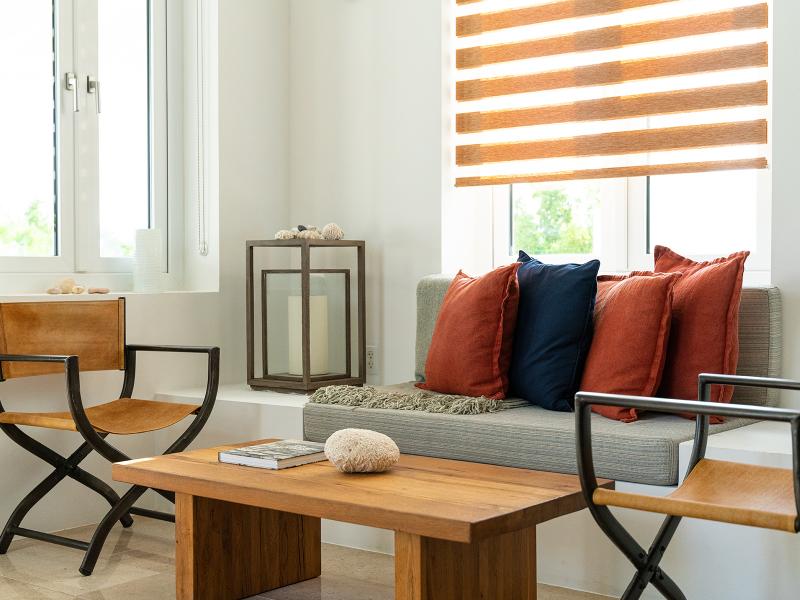 Celestial Anguilla , West End 