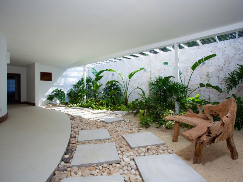 Allamanda , Montego Bay 