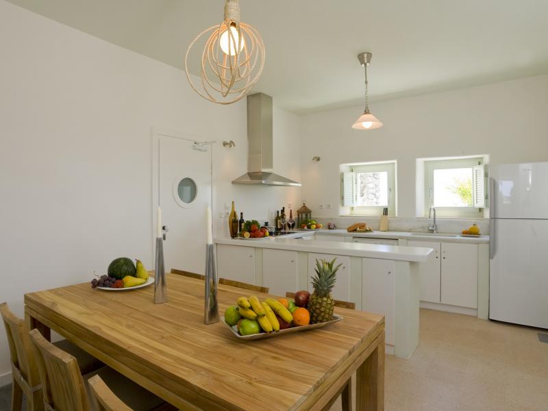 Whitesun , Santorini 