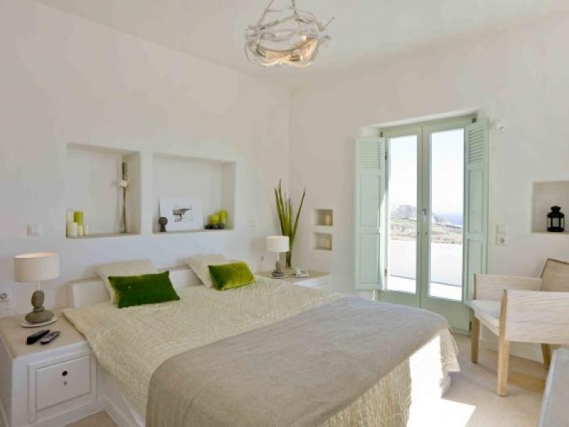 Whitesun , Santorini 