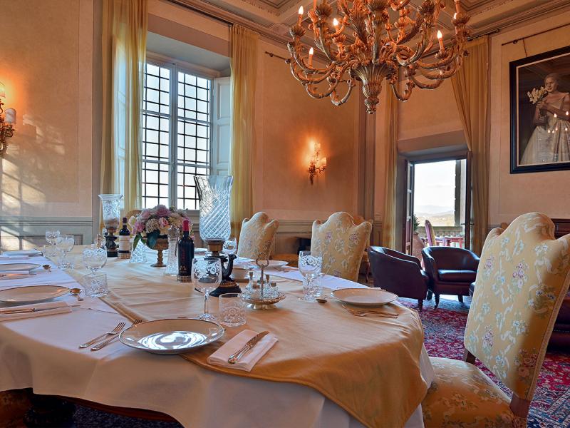 Mangiacane Estate , Tuscany 