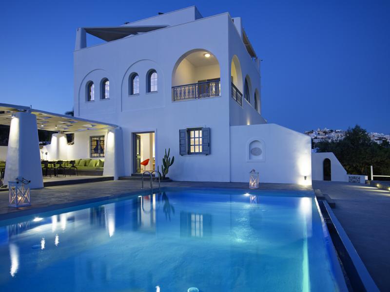 Pyrgos Estate , Santorini 