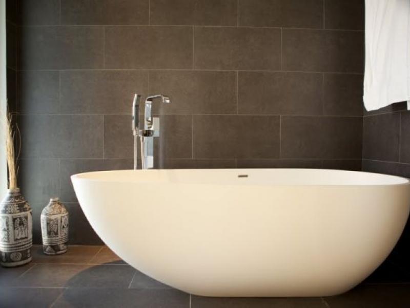 Leora Beach , South Coast 