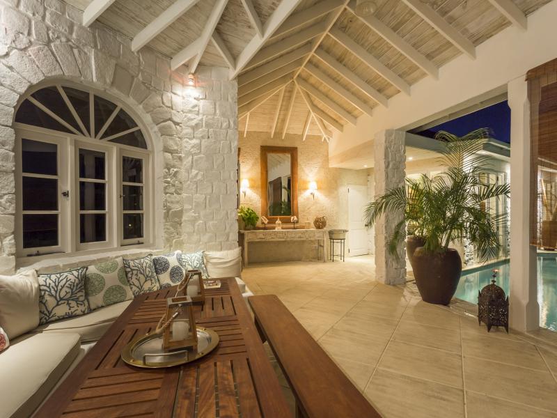 Cotton House , Endeavour Bay 