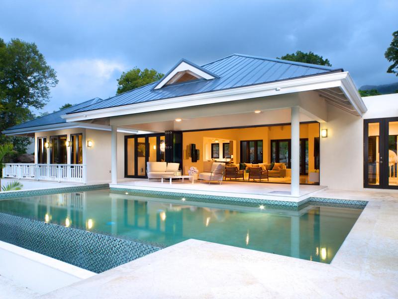 Four Seasons Nevis , St Kitts 