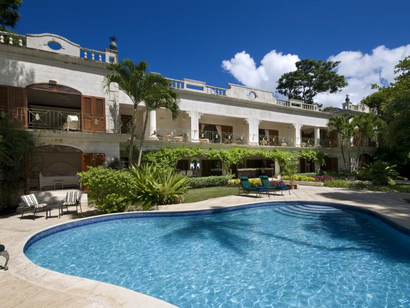 Moon Reach - Beachfront , Beachfront villas Barbados , Lower Carlton , St James , The Garden, Barbados , West Coast Barbados 