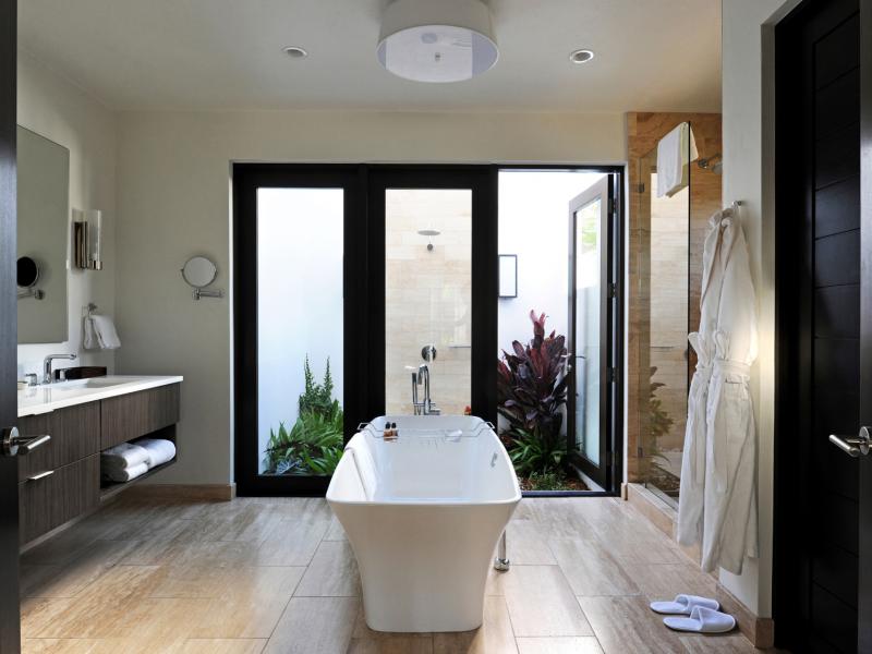 Four Seasons Nevis , St Kitts 