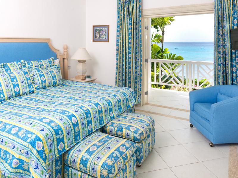 Chanel No 5 Mahogany Bay-Beachfront , Beachfront villas Barbados , Paynes Bay , St James , Waterfront villas Barbados , West Coast Barbados 