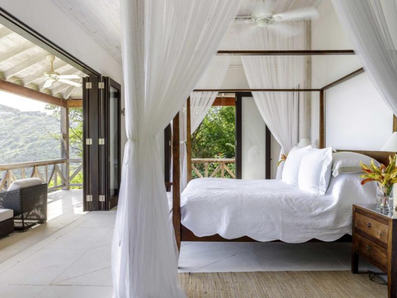 Macaroni Beach House , Macaroni Bay 