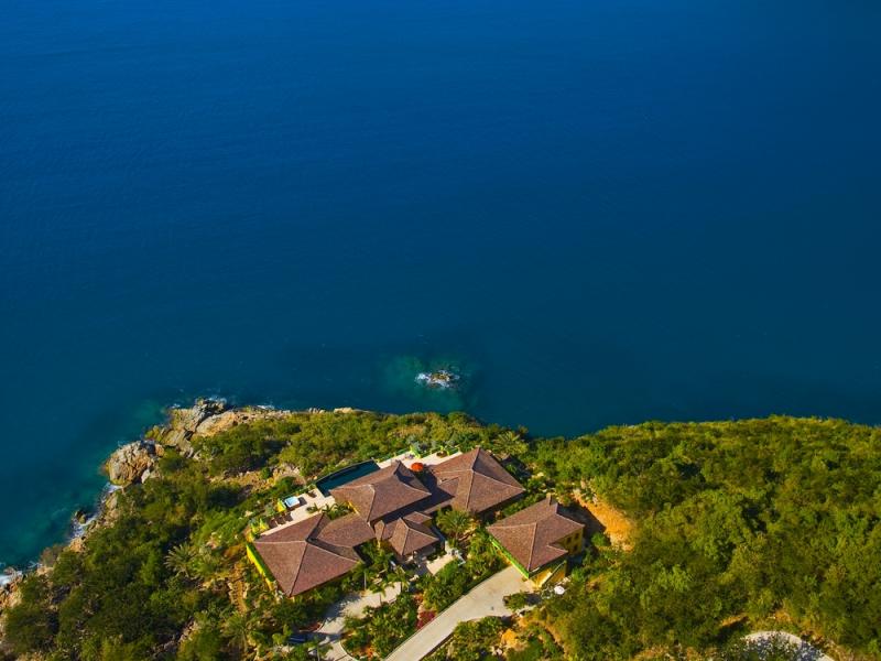 Golden Pavilion , Tortola 
