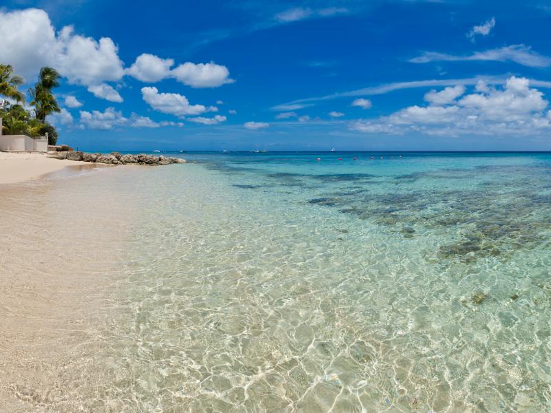 Still Fathoms - Beachfront , Beachfront villas Barbados , Lower Carlton , St James , West Coast Barbados 