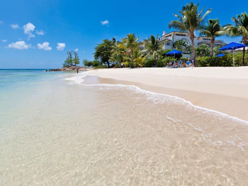 Schooner Bay 106 - Dreamweaver - Beachfront - , Beachfront villas Barbados , Schooner Bay , Speightstown , St Peter , West Coast Barbados 