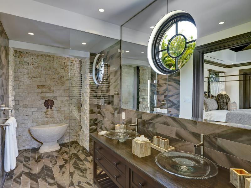 Seaclusion -Beachfront , Beachfront villas Barbados , Fitts Village , St James , West Coast Barbados 