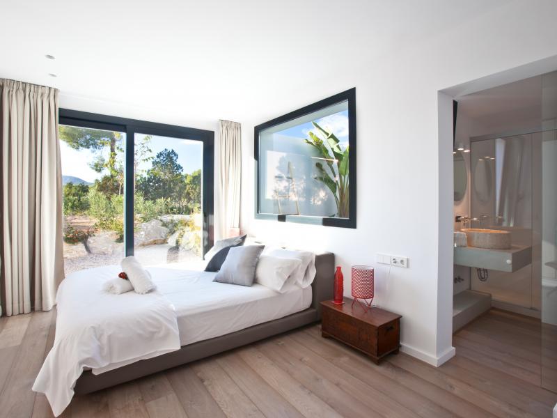 Can Concordia , South 