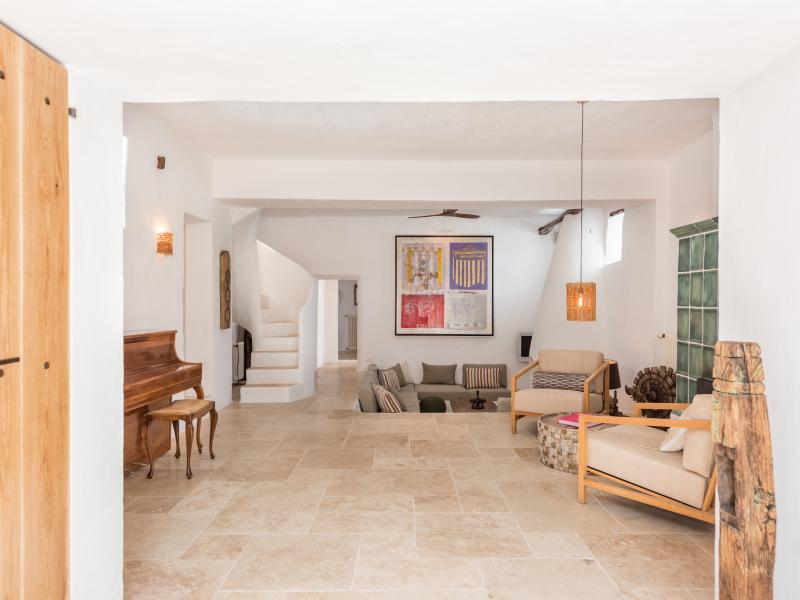 Can Belen , Central , Santa Gertrudis 