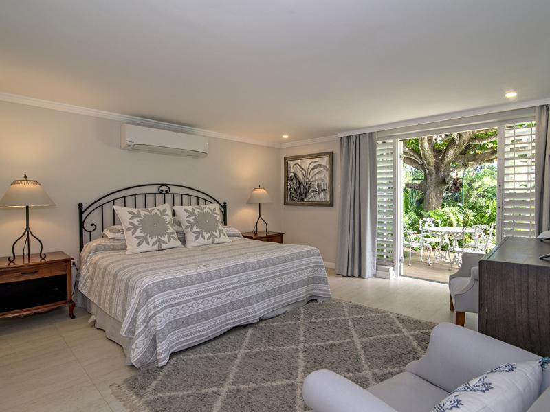 A Summer Place , Discovery Bay 