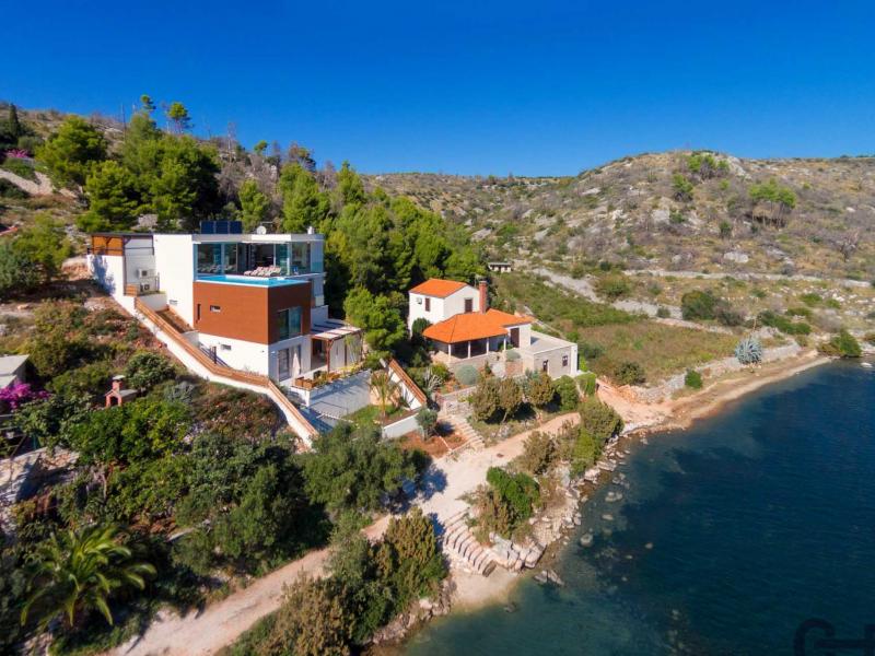 Villa Infinity , Islands 