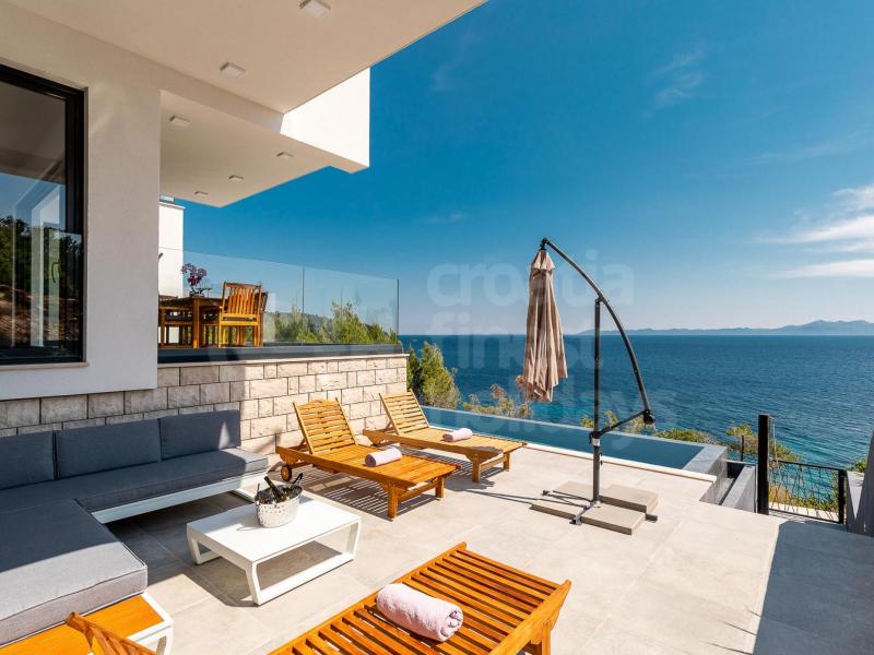 Villa Seaside Haven , Islands 