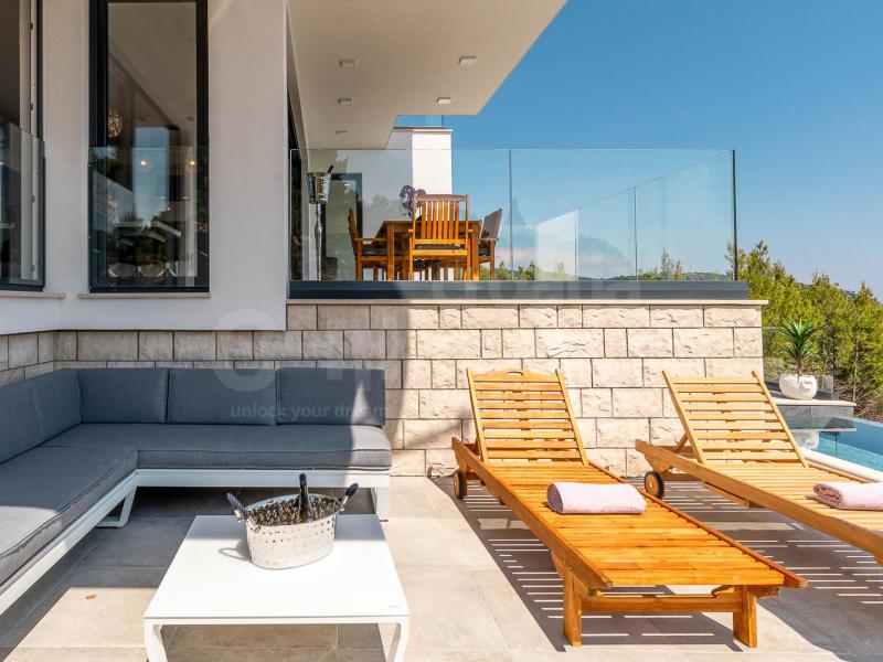 Villa Seaside Haven , Islands 