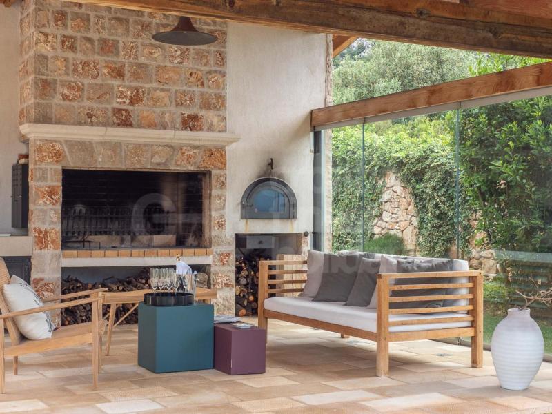 Villa Beachfront Oasis , Islands 