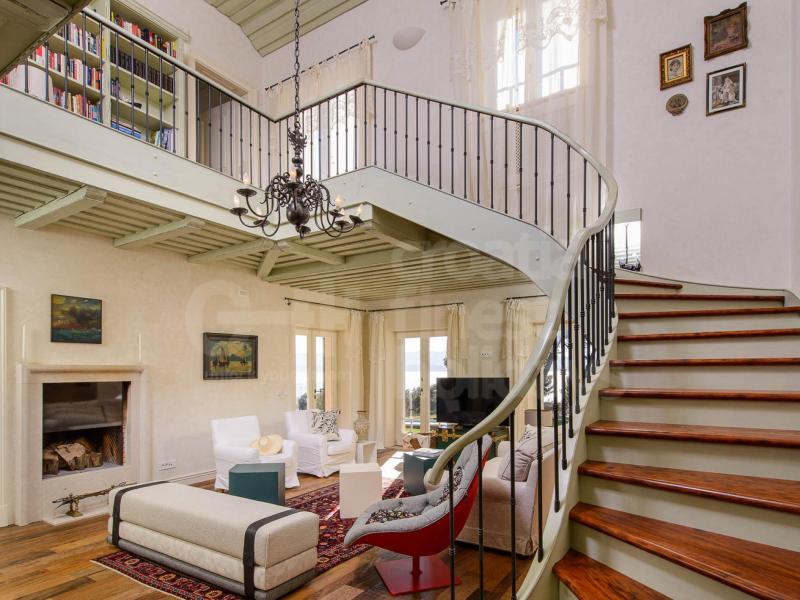 Villa Beachfront Oasis , Islands 