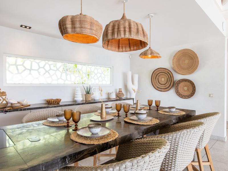 Vogue Art , Orient Bay 