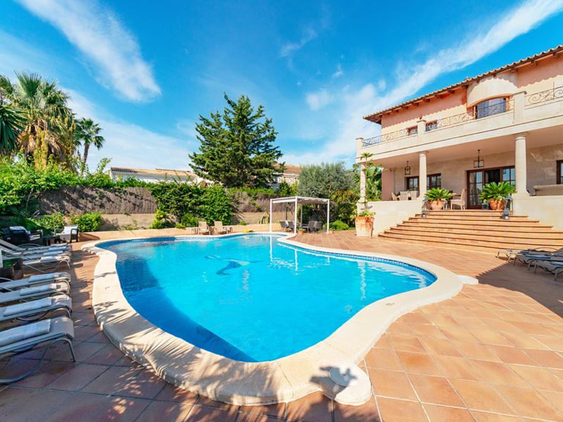 Villa Pollenca , 