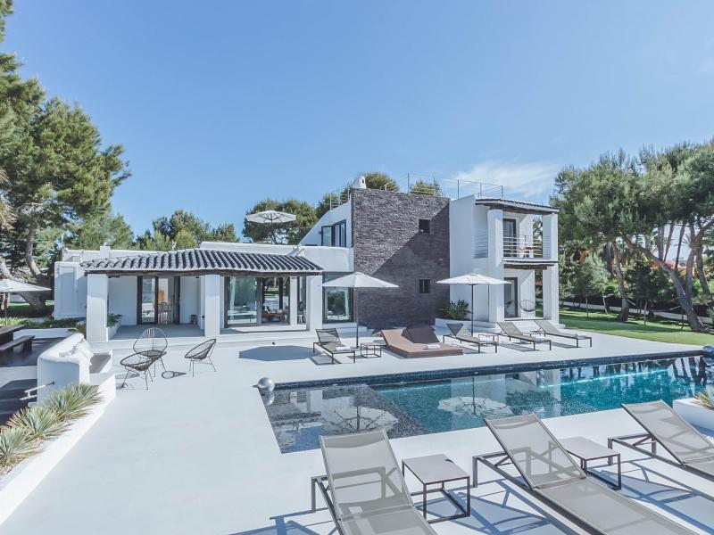 Villa Vivian , Ibiza 