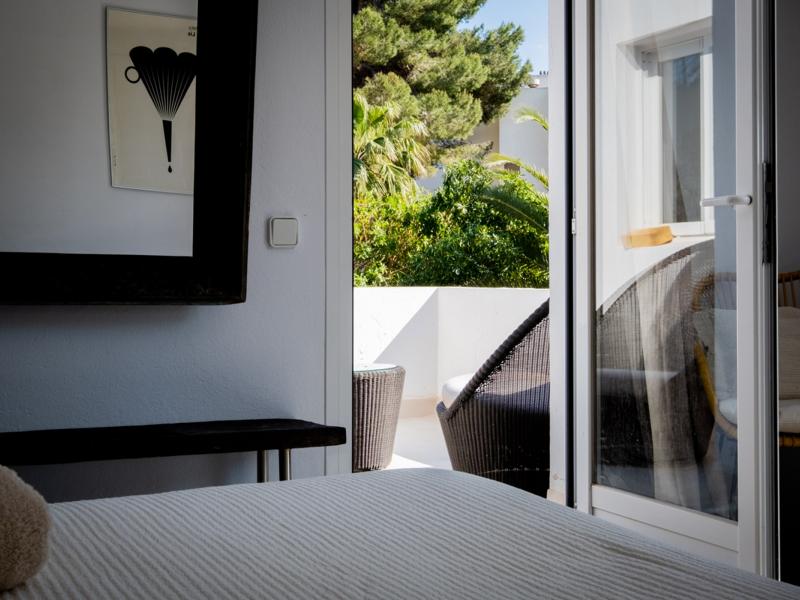 Villa Zola , Roca Llisa 