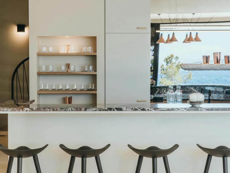 Villa Cascadia , Islands 